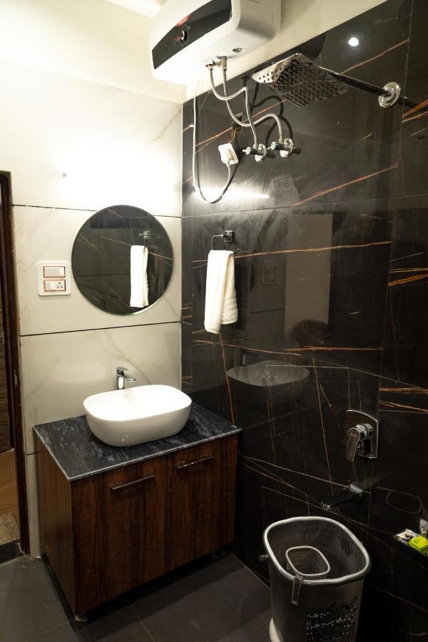 Hotel The Florence Chamba  Extérieur photo