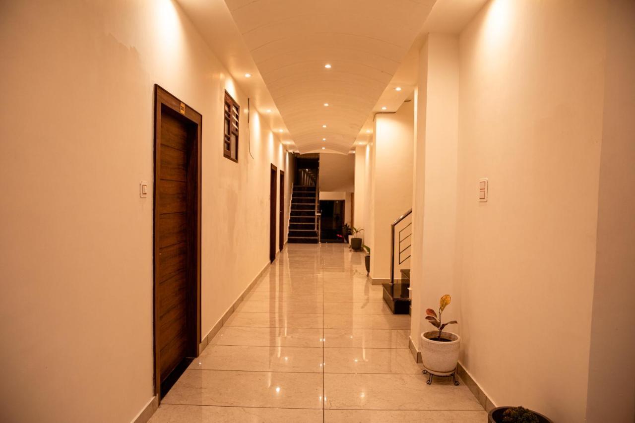 Hotel The Florence Chamba  Extérieur photo